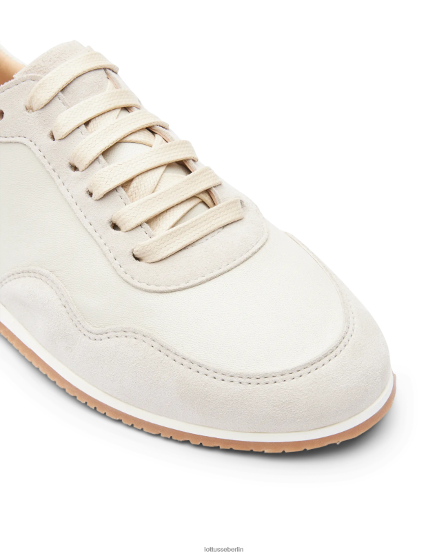 Lottusse Frauen Mancor-Sneaker aus Ziegenwildleder 22LP0297 cremefarben Schuhwerk
