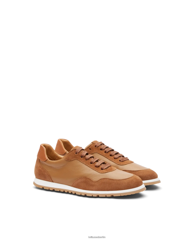 Lottusse Frauen Mancor-Sneaker aus Ziegenwildleder 22LP0413 braun Schuhwerk